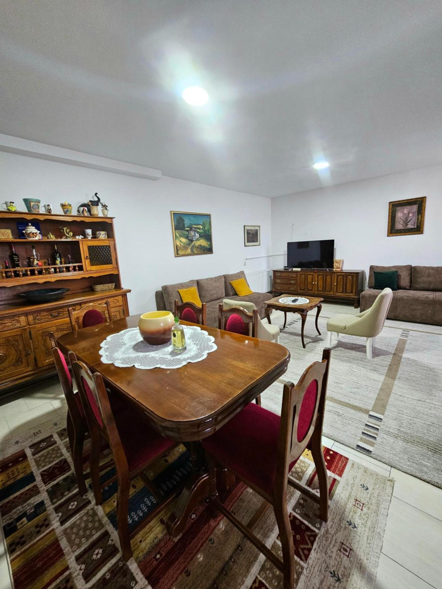 Apartman Juga Kremna 외부 사진