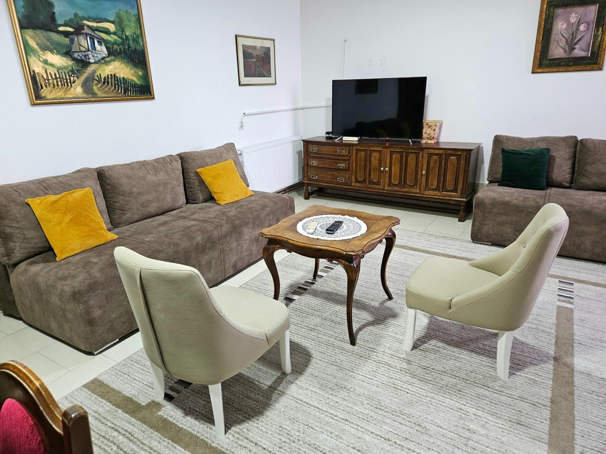 Apartman Juga Kremna 외부 사진